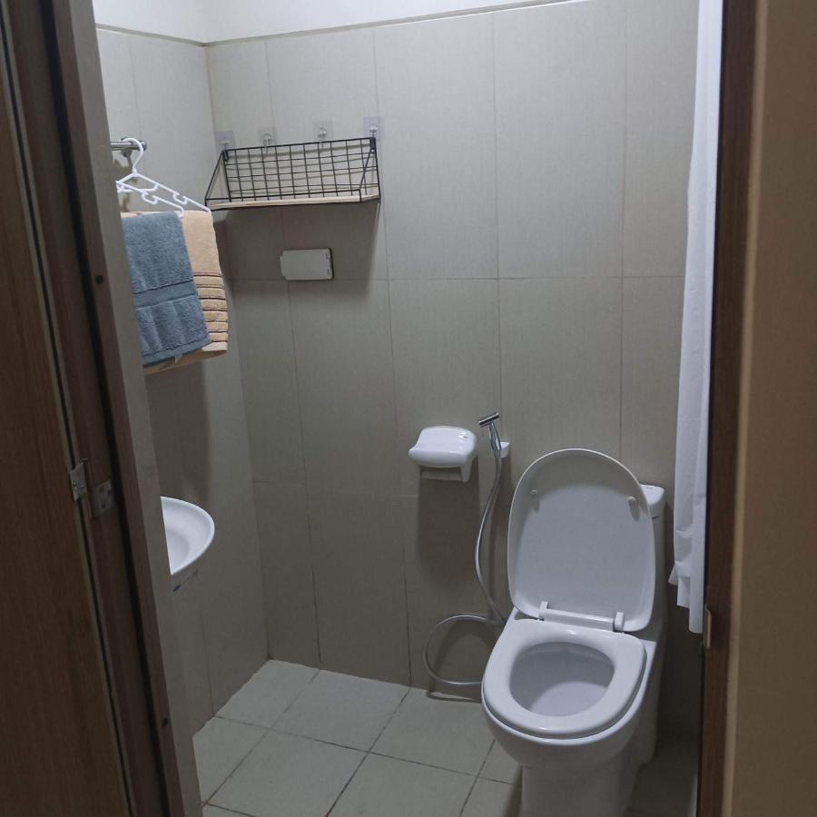 Breeze Residences - 1Br Unit With Balcony -Top Floor Manila Exterior foto